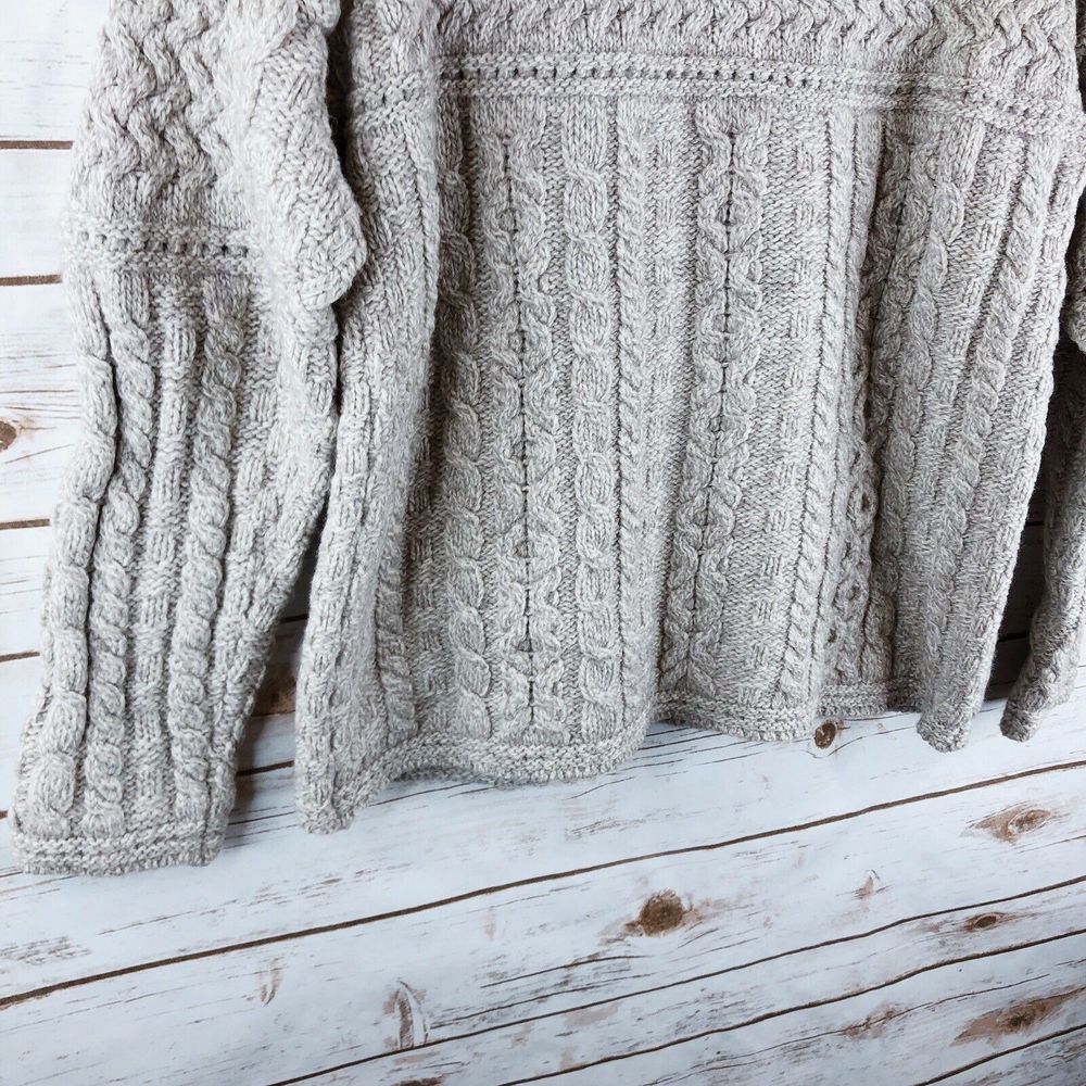 Inis Crafts Ireland Sweater Size M Merino Wool - Picture 8 of 8